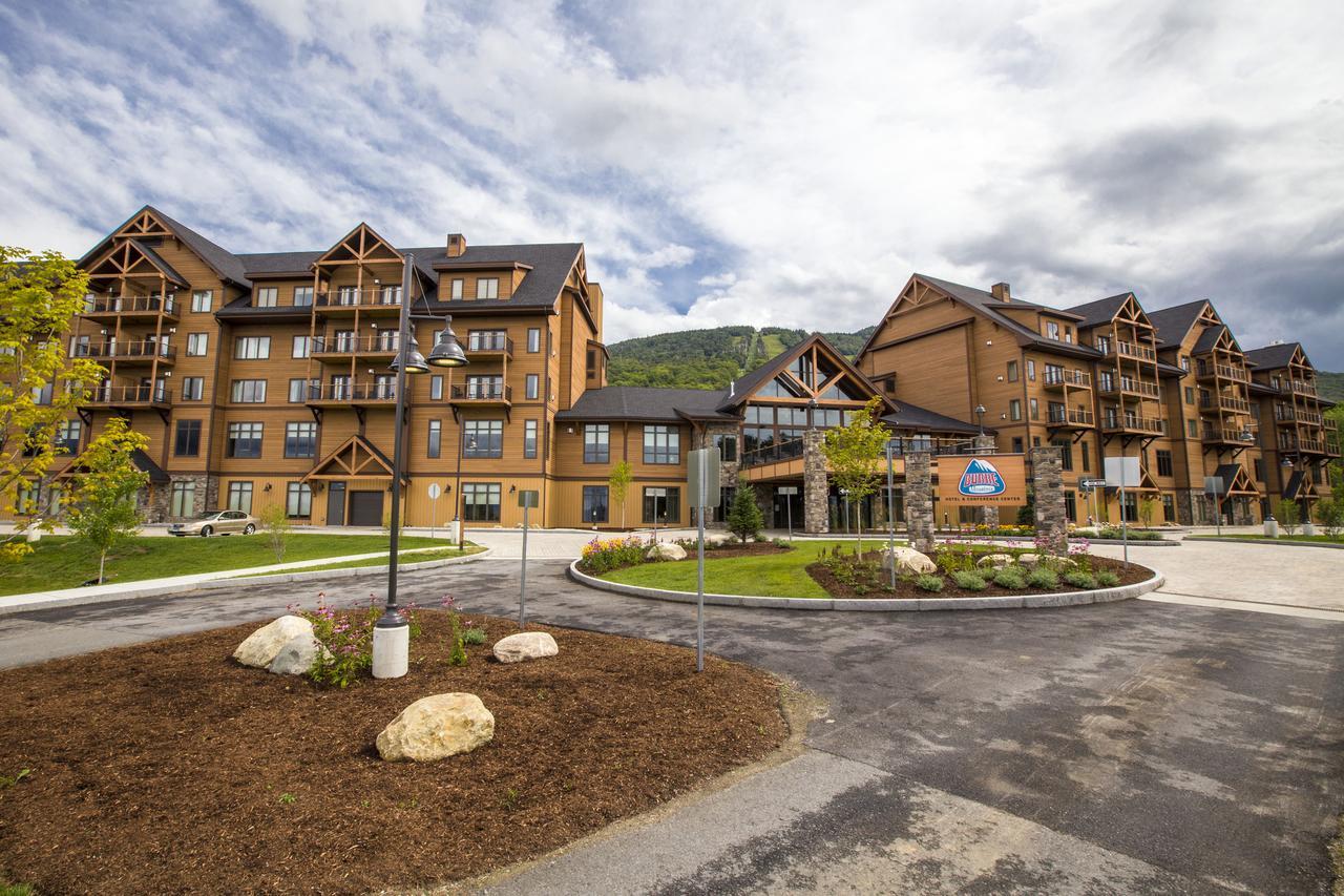 Burke Mountain Hotel And Conference Center Экстерьер фото