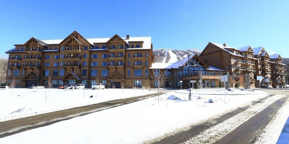Burke Mountain Hotel And Conference Center Экстерьер фото